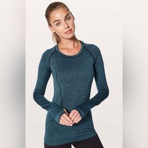 Lululemon swiftly tech long sleeve crew, size 4, black/desert teal